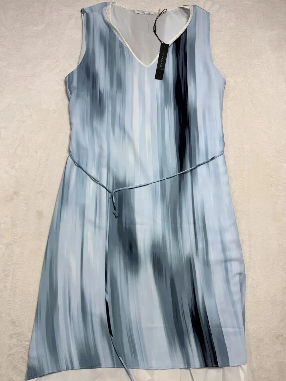 T Tahari Tie Dye Dress M NWT Light Blue Watercolor V-Neck Sleeveless Chiffon